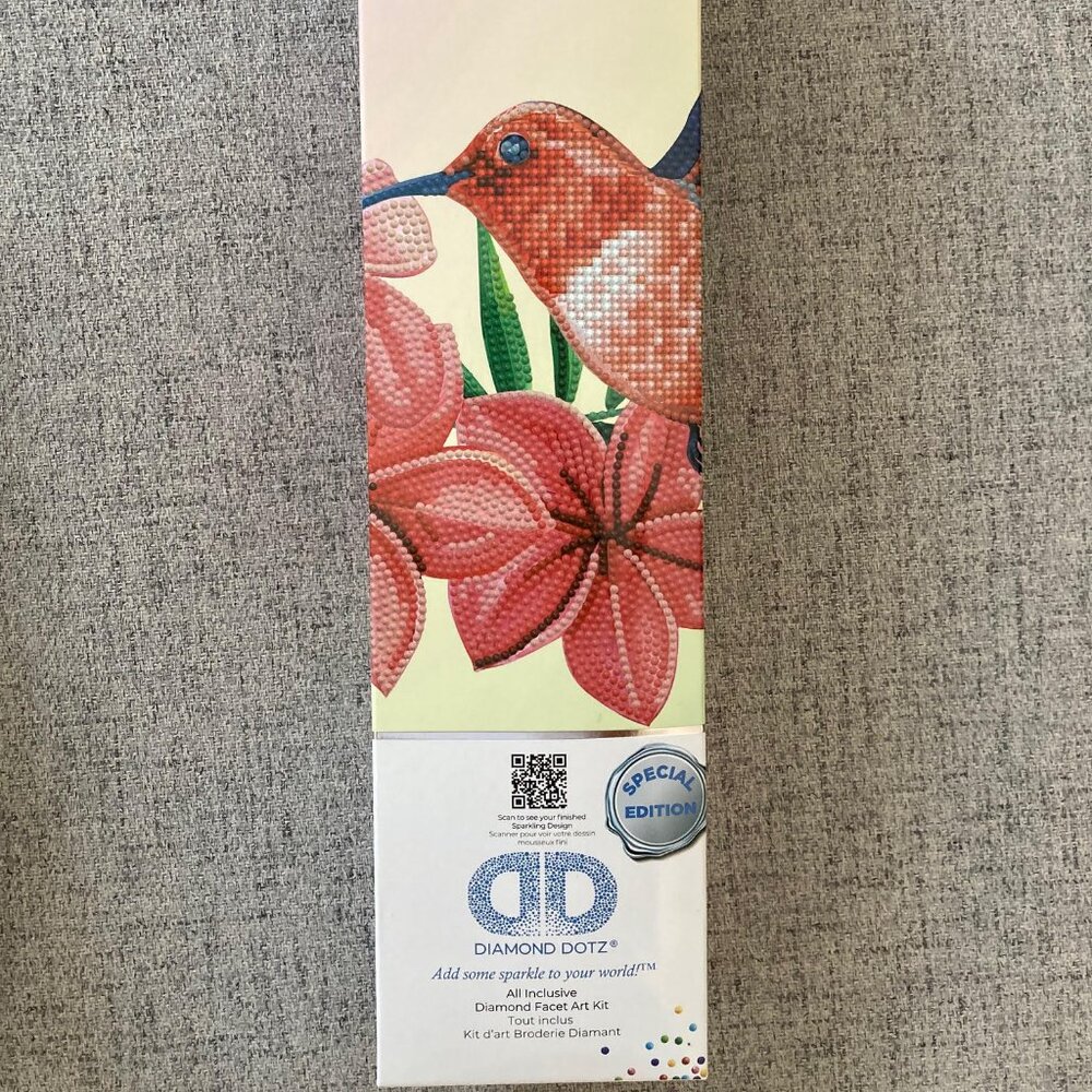 New Diamond Dotz Special Edition Frangipani Hummingbird Intermediate Facet Art